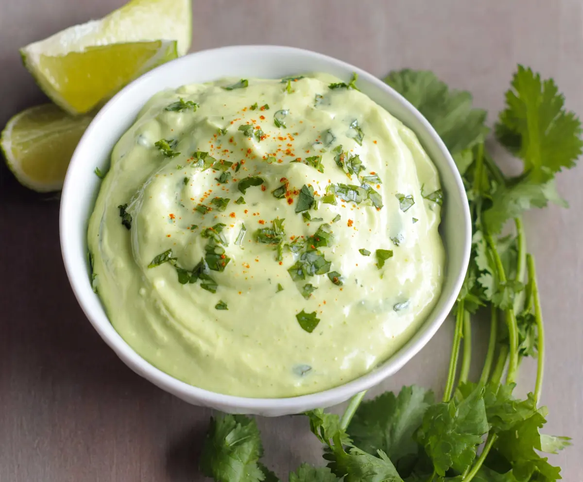 Easy Creamy Avocado Cilantro Lime Dip